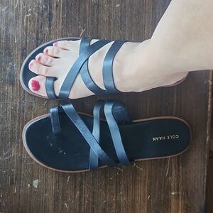 Strappy sandal size 10